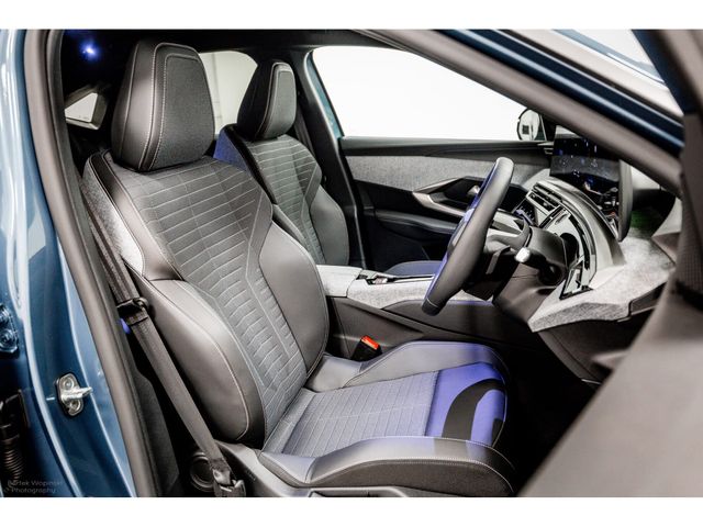 Image for 2026 Peugeot 3008 E-Allure 73kWh 210HP - includes Protection Pack