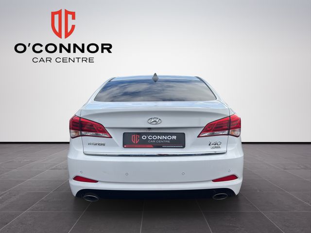 Image for 2016 Hyundai i40 So economical… it nearly runs on fresh air and good intentions.