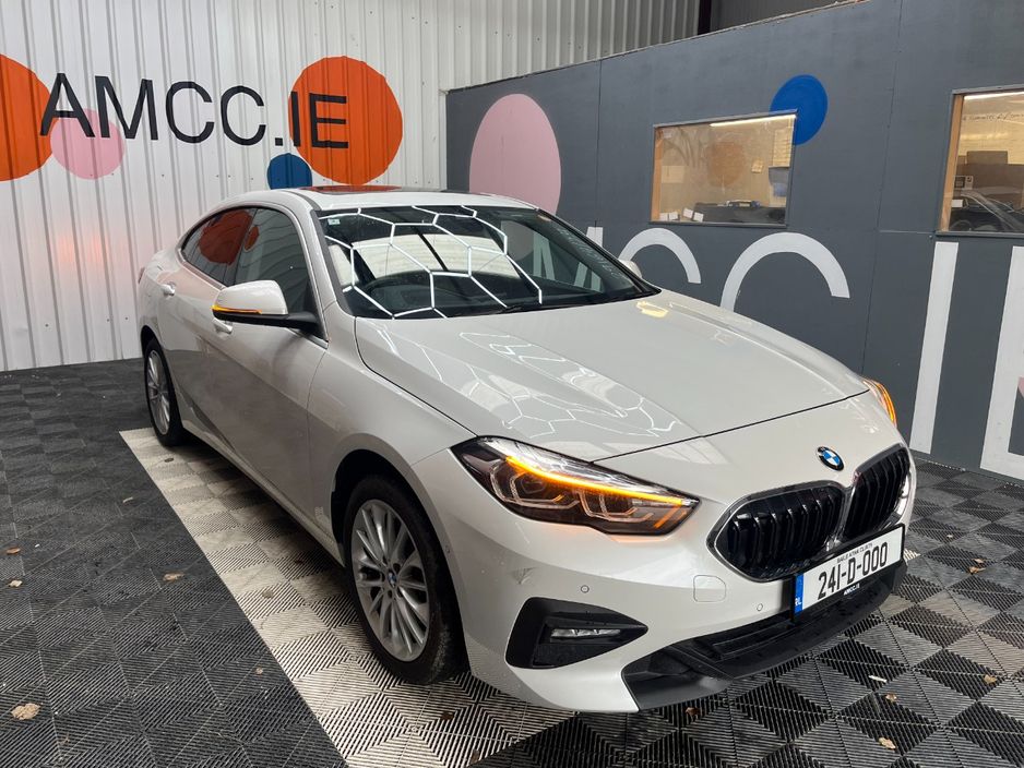 Image for 2024 BMW 2 Series 2024 BMW 218D 2.0 AUTOMATIC / CRUISE CONTROL / PARKING CAMERA / ELECTRIC MEMORY & HEATED SEATS / AMBIENT LIGHTS / PANORAMIC SUNROOF AND MORE