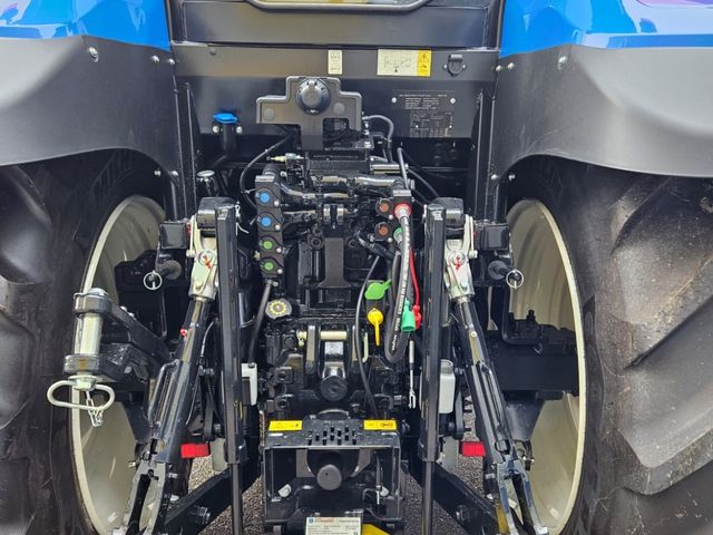 Image for 2025 New Holland T6.160 