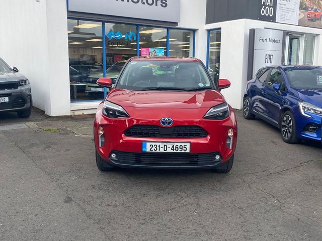 Image for 2023 Toyota Yaris Yaris Cross , Luna , 33, 350KMs , 1 Owner