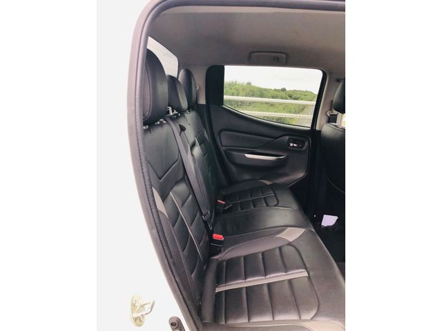 Image for 2019 Mitsubishi L200 DI-D 4WD BARBARIAN DCB