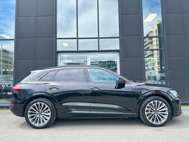 Image for 2023 Audi Q8 e-tron 50 Quattro S-Line Auto EV