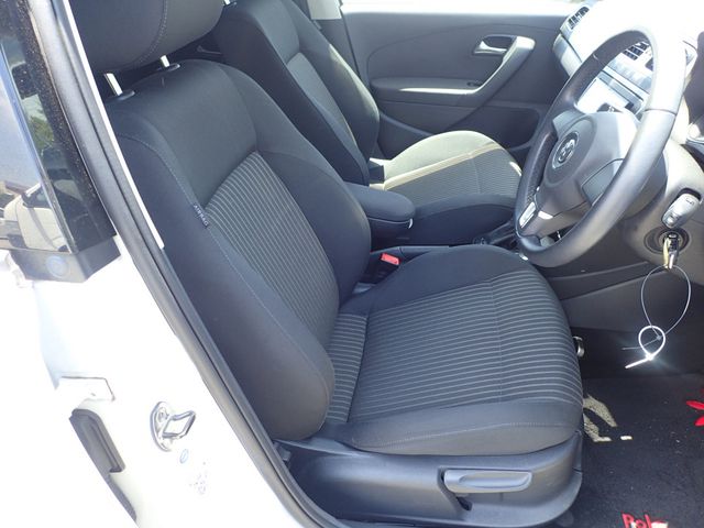Image for 2013 Volkswagen Polo 1.2 TSI HIGHLINE PETROL AUTOMATIC // PARK ASSIST // REVERSING CAMERA // IMMACULATE EXAMPLE