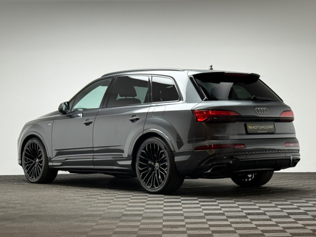 Image for 2026 Audi Q7 S LINE 55 TFSI E QUATTRO