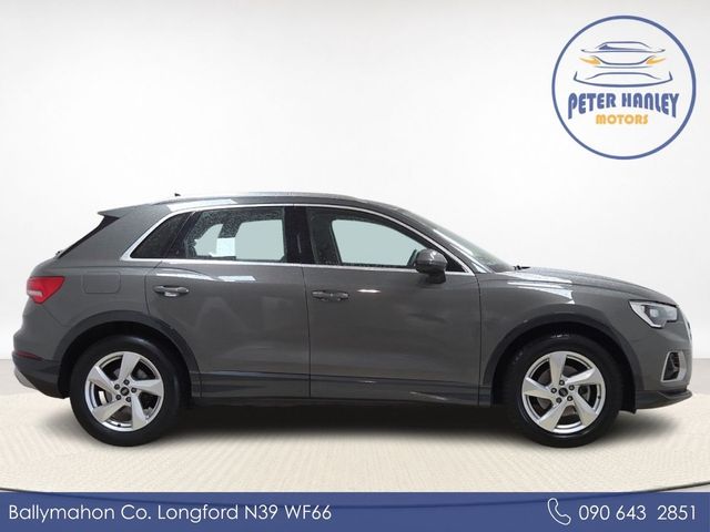 Image for 2025 Audi Q3 Q3 35 TDI 150 S-T SE