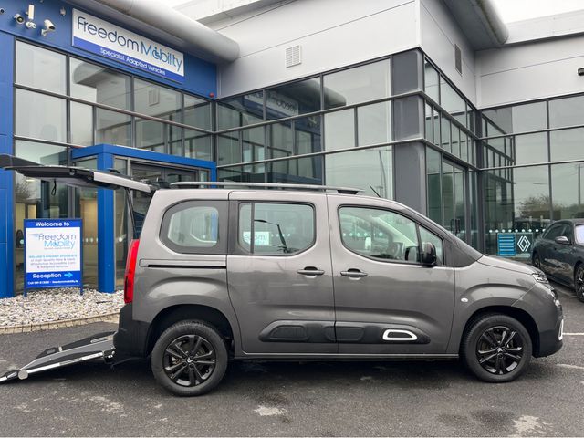 Image for 2023 Citroen Berlingo Multispace SWB, Wheelchair Accessible Vehicle, Taxi Spec