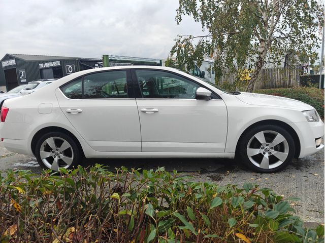 Image for 2015 Skoda Octavia Style 1.6tdi 110HP 4DR