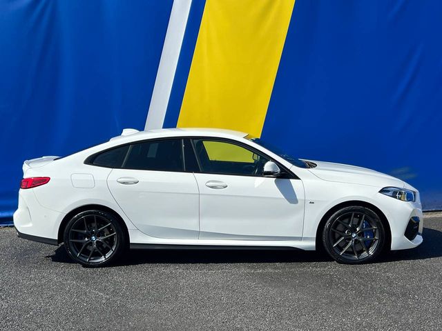 Image for 2021 BMW 2 Series 218d M-SPORT PRO 2.0 AUTO // LEATHER CUPPED M-SPORT SEATS // 18" BBS STYLE ALLOYS // APPLE CARPLAY/BLUETOOTH MUSIC 