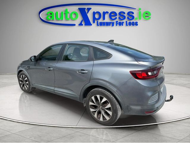 Image for 2022 Renault Arkana Iconic E-tech Hybrid 145 Auto