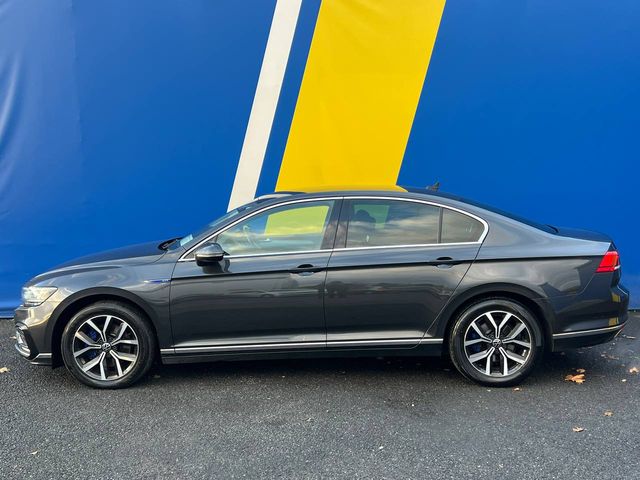 Image for 2021 Volkswagen Passat GTE 1.4 HYBRID // LEATHER HEATED SEATS // DUAL ZONE CLIMATE CONTROL // ADAPTIVE CRUISE CONTROL