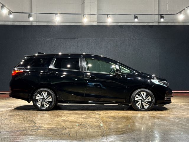 Image for 2021 Honda Shuttle HYBRID 1.5L AUTOMATIC - REVERSE CAMERA - CRUISE CONTROL - HALF BLACK LEATHER HEATED SEATS
