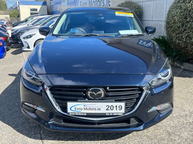 Image for 2019 Mazda Axela SPORT PROACTIVE AUTOMATIC 1.5 DIESEL //HIGH SPEC//HEATED SEATS AND STEERING WHEEL//360 PARKING CAMERAS//KEYLESS ENTRY//HEAD UP DISPLAY//ADAPTIVE CRUISE CONTROL//