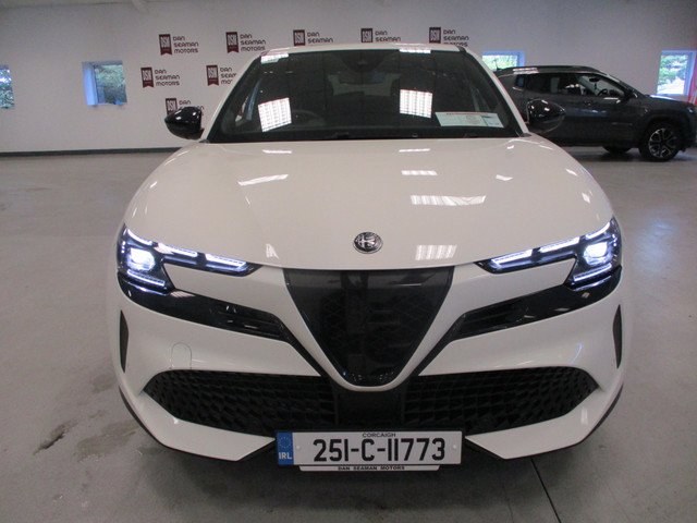 Image for 2025 Alfa Romeo Junior Speciale 54kW 156hp-CAMERA-CARPLAY-POWERTAILGATE-UPGRADED ALLOYS