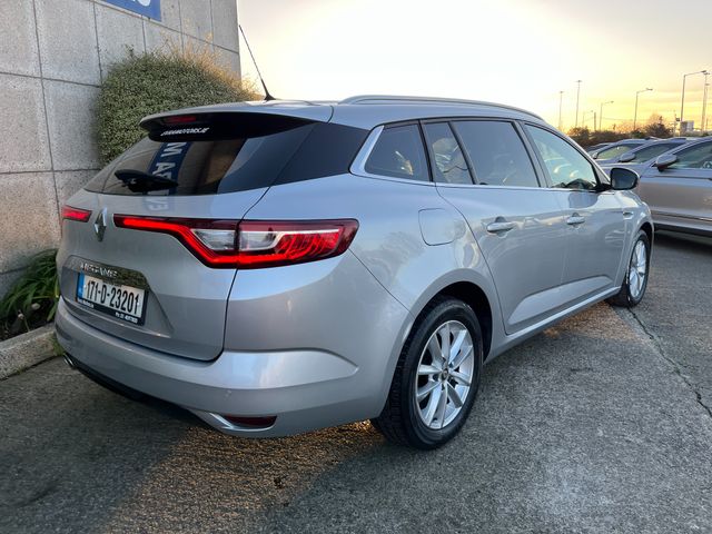 Image for 2017 Renault Megane ESTATE SPORT TOURER DYNAMIQUE 1.5 DIESEL //HALF LEATHER SEATS//SAT NAV//