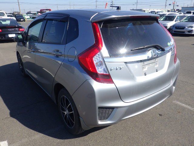 Image for 2015 Honda Fit 1.5 Petrol Hybrid Auto