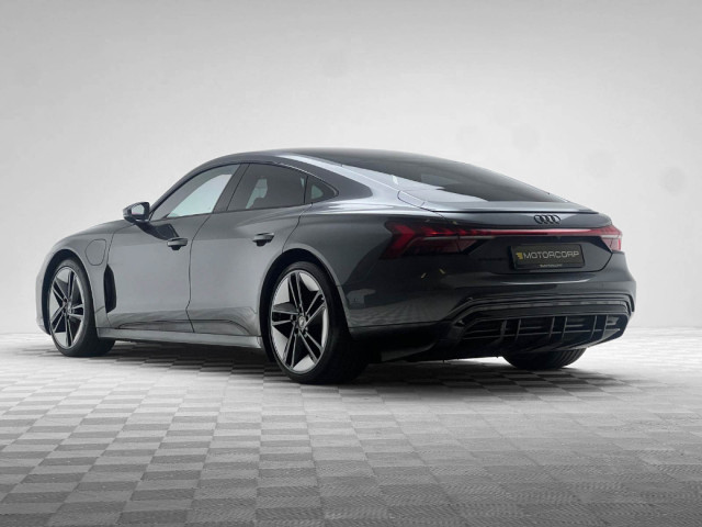 Image for 2022 Audi e-tron GT GT VORSPRUNG 530HP QUATTRO