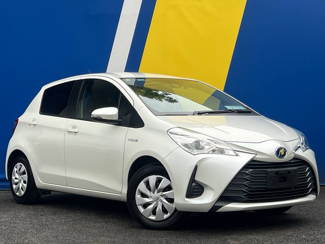 Image for 2018 Toyota Yaris 1.5 HYBRID AUTO // SERVICE HISTORY // CLIMATE CONTROL // LANE ASSIST