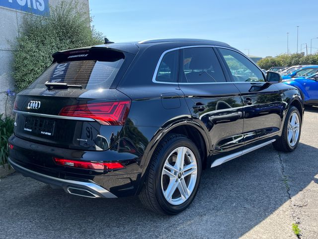 Image for 2021 Audi Q5 S-LINE QUATTRO AUTOMATIC 40TDI 2.0 DIESEL //HIGH SPEC//HALF LEATHER HEATED ELECTRIC SEATS//KEYLESS ENTRY//ADAPTIVE CRUISE CONTROL//REVERSE CAMERA//