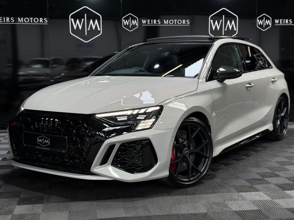 Image for 2024 Audi RS3 2.5 TFSI 400BHP // SUNROOF // B&O // SPORTS EXHAUST// ONLY 5, 002KM