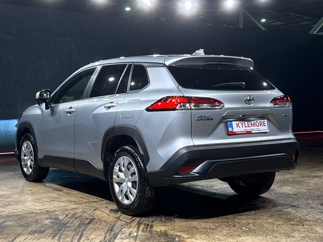 Image for 2024 Toyota Corolla Cross HYBRID - REVERSE CAMERA - PARKING SENSORS - CRUISE CONTROL - TOYOTA SAFETY SENSE