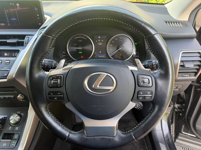 Image for 2020 Lexus NX 300h NX300h 2.5 HYBRID AUTO // LEATHER HEATED POWERED SEATS // 360 PARKING CAMERAS // CRUISE CONTROL