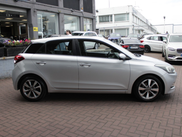 Image for 2015 Hyundai i20 1.4 DELUXE 5DR AUTOMATIC HATCHBACK // WITH ONLY 74, 000 KM'S // BUY WITH CONFIDENCE AA AND SIMI APPROVED DEALER 2026 // FINANCE ARRANGED // ALL TRADE INS WELCOME //