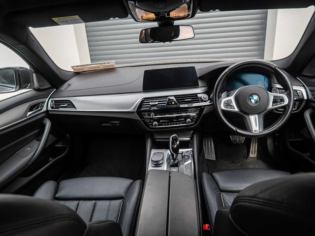 Image for 2020 BMW 5 Series 520D M SPORT