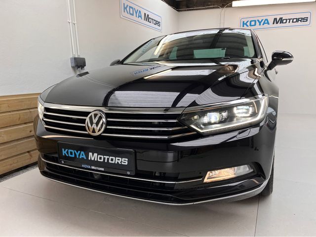Image for 2018 Volkswagen Passat 2.0 TDI HIGHLINE PREMIUM PLUS // IMMACULATE EXAMPLE LIKE NEW // FULL ELECTRIC HEATED-COOLED LEATHER // CRUISE CONTROL // APPLE CARPLAY // ANDROID AUTO // FOGS // MFSW // UPGRADED GT ALLOYS