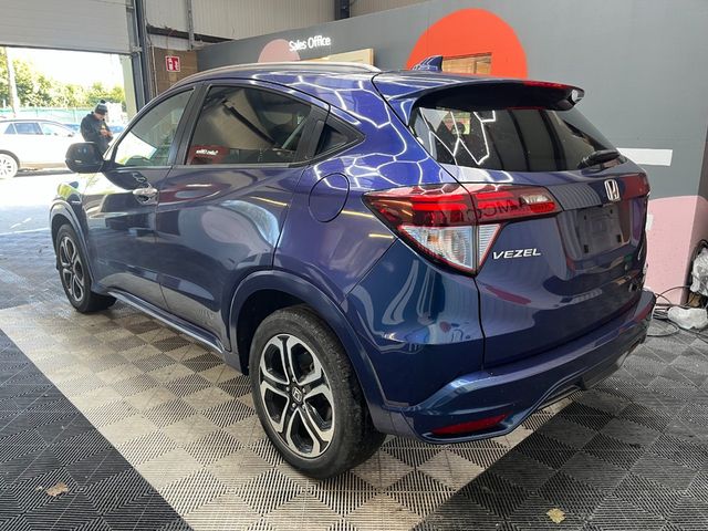 Image for 2017 Honda Vezel 2017 HONDA VEZEL HV Z SENSING HYBRID 1.5 AUTOMATIC 89K KM/ AUTOMATIC / CRUISE CONTROL / REVERSE CAMERA AND MORE