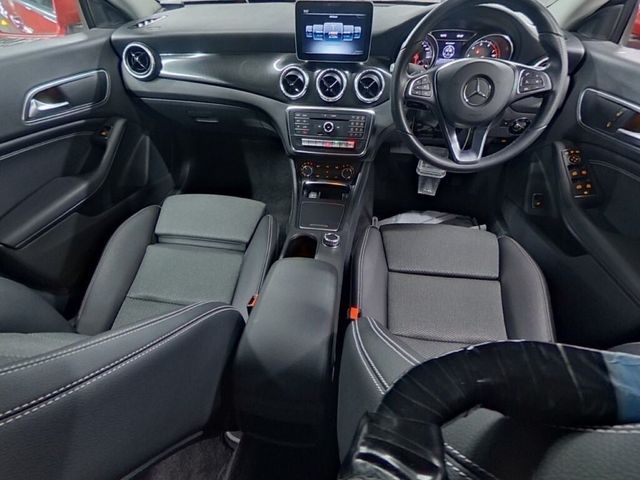 Image for 2018 Mercedes-Benz CLA Class 1.6 AUTOMATIC AMG EDITION - HALF BLACK LEATHER - FACTORY ALLOYS - REAR CAMERA