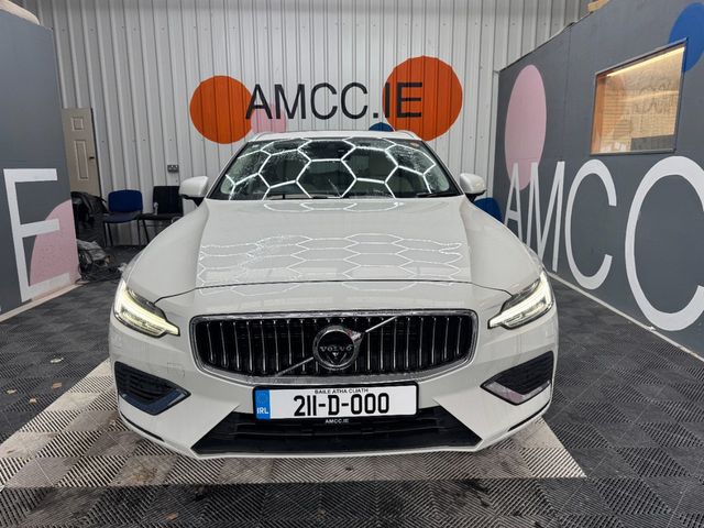 Image for 2021 Volvo V60 2021 VOLVO V60 4wd RECHARGE PLUG-IN HYBRID T6 AWD 2.0 AUTOMATIC / CRUISE CONTROL / PARKING CAMERA / ELECTRIC MEMORY & HEATED SEATS / PANORAMIC SUNROOF / LEATHER INTERIOR AND MORE