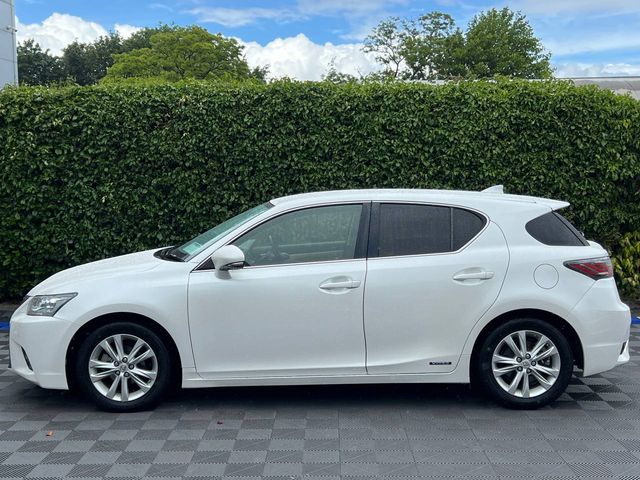 Image for 2017 Lexus CT 200h 1.8 HYBRID AUTO // 