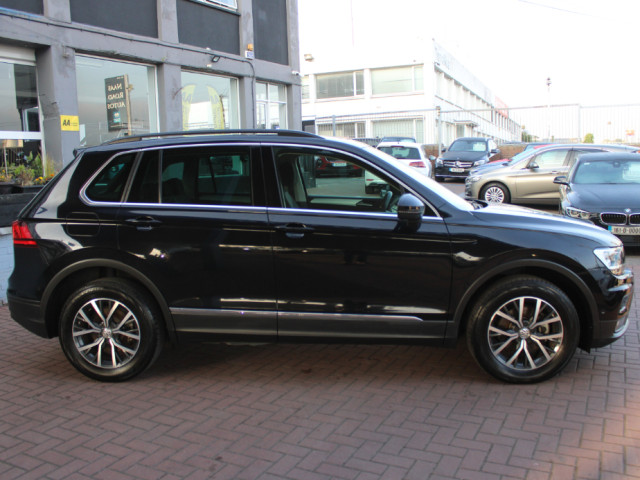 Image for 2020 Volkswagen Tiguan 2.0TDI 4MOTION COMFORTLINE PLUS 5DR ESTATE AUTOMATIC // MINT CONDITION INSIDE AND OUT // BUY WITH CONFIDENCE AA AND SIMI APPROVED DEALER 2025 // FINACE ARRANGED // ALL TRADE INS WELCOME //