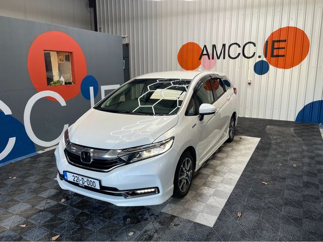 Image for 2022 Honda Shuttle 2022 HONDA SHUTTLE 1.5L HYBRID / 87K KMS / ADAPTIVE CRUISE CONTROL, HEATED SEATS, REVERSE CAMERA & MORE