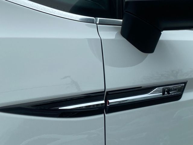 Image for 2020 Volkswagen Touran R-Line Pan Roof Stunning Car