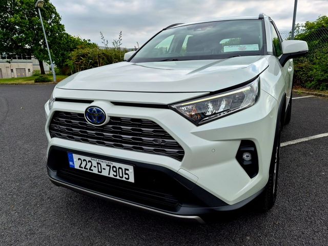 Image for 2022 Toyota Rav4 2.5 Hybrid Luna 2WD