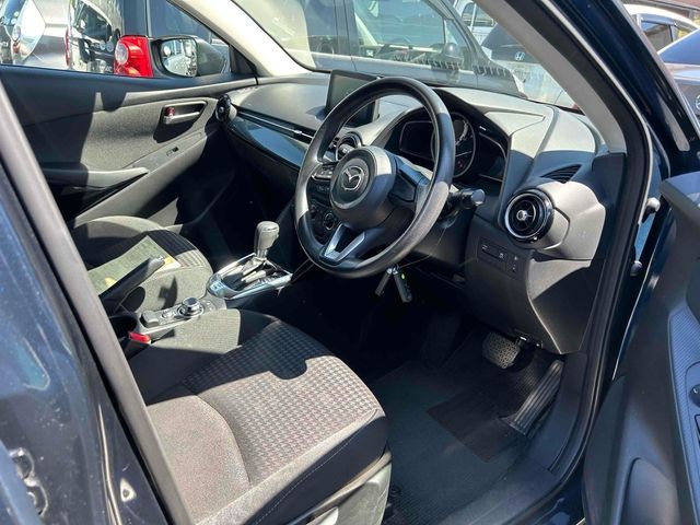 Image for 2017 Mazda Demio 1.3 AUTOMATIC - PUSH BUTTON STOP/START