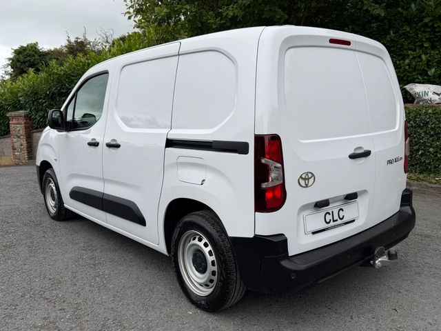 Image for 2025 Toyota Proace City 1.5 GX SWB 650KG