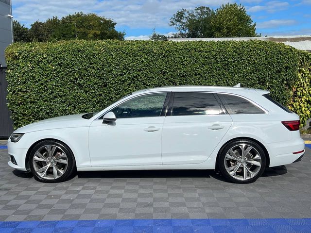 Image for 2017 Audi A4 S-LINE PACK 1.4 TFSI // NEW 19" S-LINE ALLOYS // APPLE CARPLAY/ANDROID AUTO // LEATHER POWERED HEATED SEATS