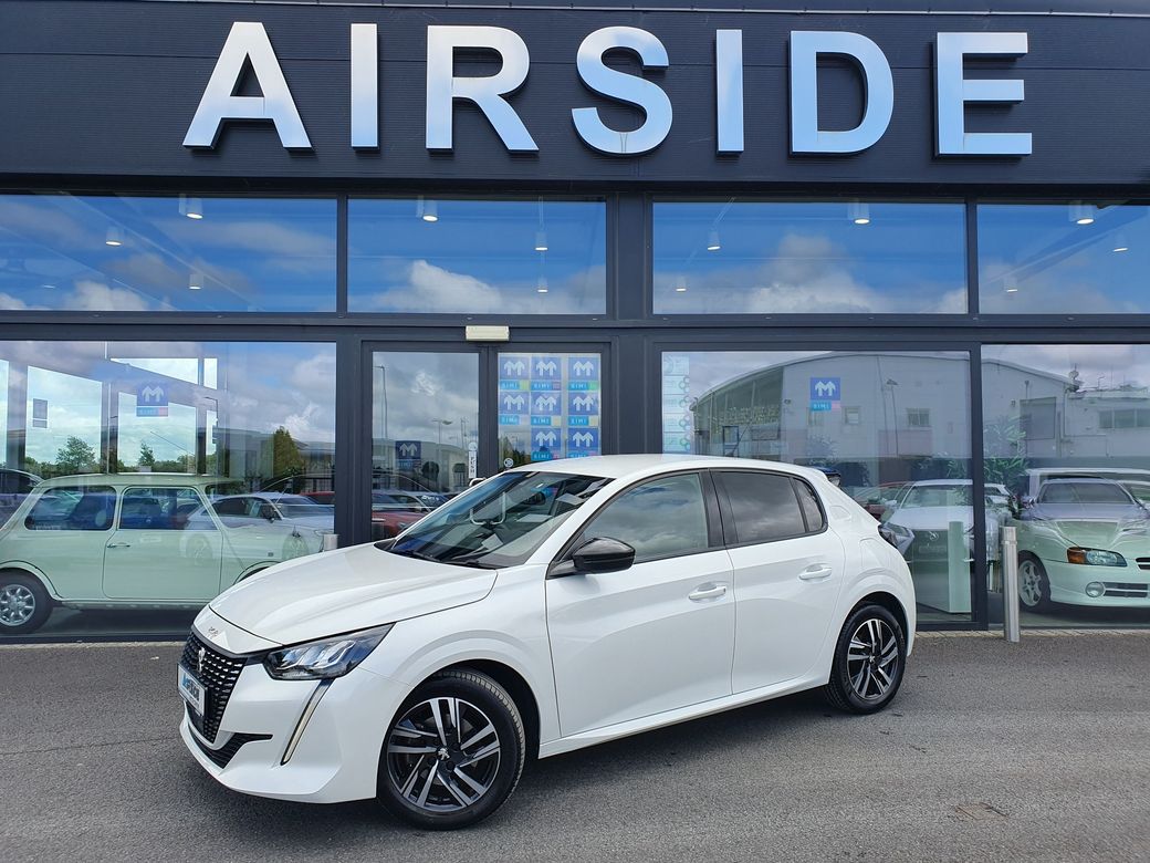 Image for 2020 Peugeot 208 LOW MILEAGE * ALLURE 1.2 AUTOMATIC