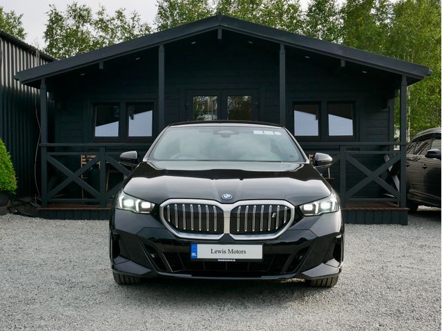 Image for 2024 BMW i5 E-DRIVE 40 M SPORT, BEIGE LEATHER, HARMAN KARDON, 360 CAMERA, HUD, LED LIGHTS
