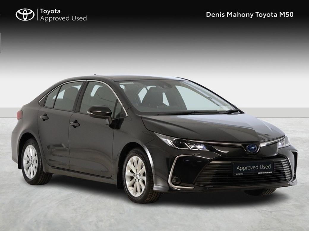 Image for 2022 Toyota Corolla Luna Saloon Hybrid