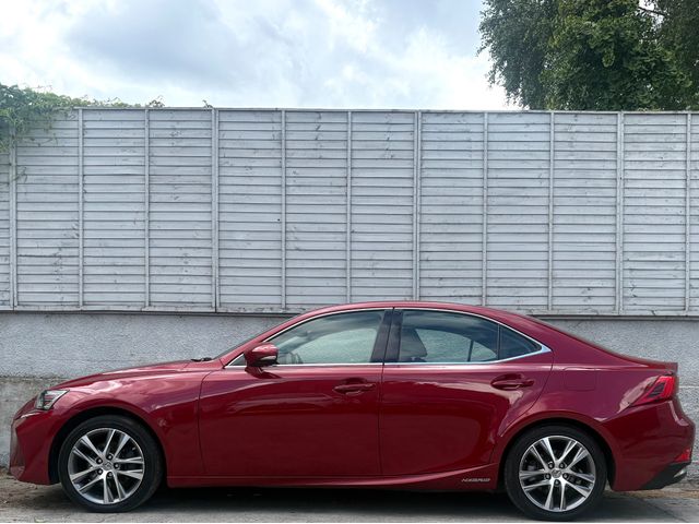 Image for 2020 Lexus IS 300h IS300h / LEATHER / SUNROOF / HEATED SEATS / CRUISE CONTROL / PARK ASSIST / ONE OWNER / FULL LEXUS HISTORY / *FINANCE OPTIONS AVAILABLE*