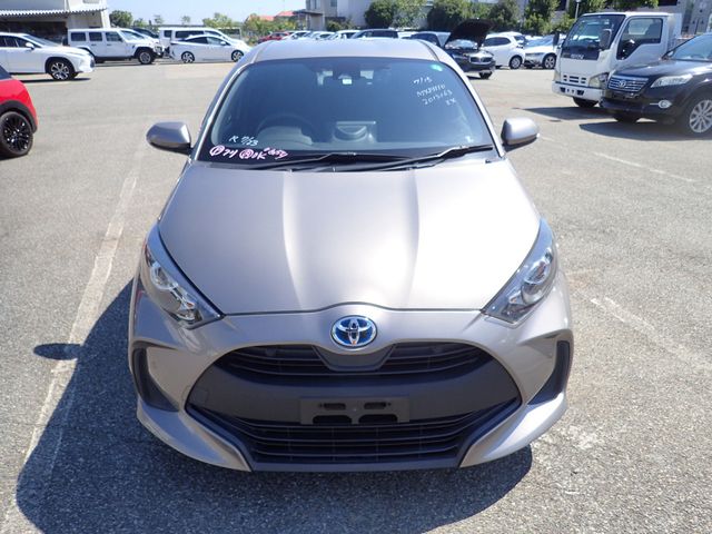 Image for 2020 Toyota Yaris 1.5 PETROL HYBRID AUTOMATIC // FULL PARK ASSIST // REVERSING CAMERA 
