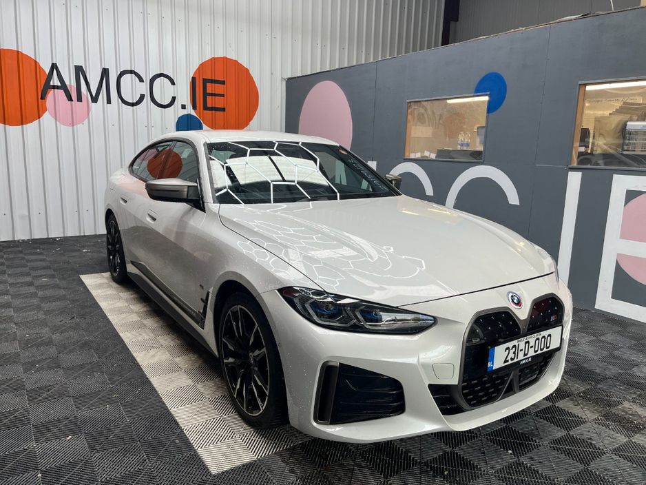 Image for 2023 BMW i4 2023 BMW I4 M50 AUTOMATIC / CRUISE CONTROL / ELECTRIC MEMORY & HEATED SEATS / AMBIENT LIGHTS / APPLE CARPLAY AND MORE