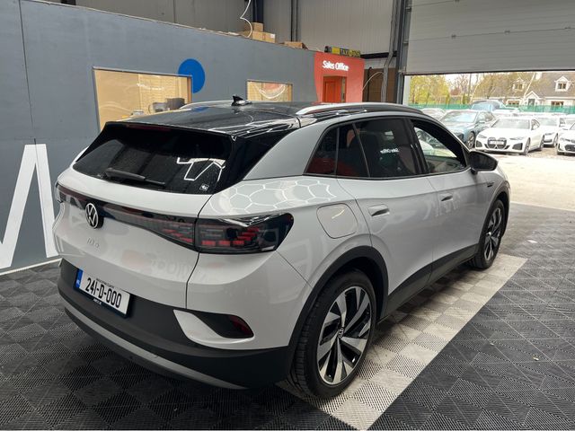 Image for 2024 Volkswagen ID.4 €32950 2024 VOLKSWAGEN ID.4 PRO / CRUISE CONTROL / 360° CAMERA / ELECTRIC MEMORY & HEATED SEATS / AMBIENT LIGHTS / PANORAMIC SUNROOF / APPLE CARPLAY AND MORE