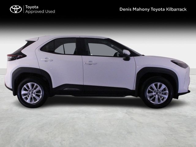 Image for 2025 Toyota Yaris Cross LUNA