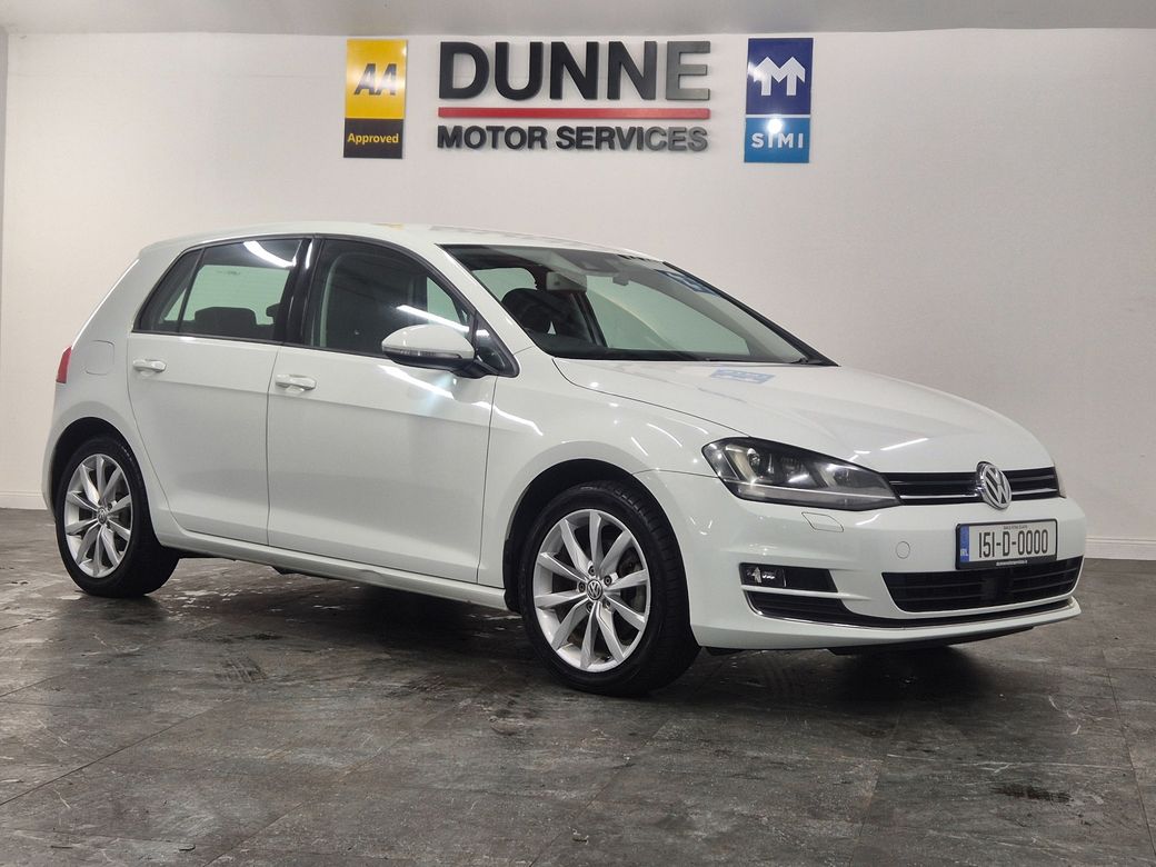 Image for 2015 Volkswagen Golf **HIGHLINE**ONLY 64000KMS**ALCANTARA SEATS*17" ALLOYS**LANES ASSIST**KEYLESS ENTRY AND START**ADAPTIVE CRUISE CONTROL**DUAL ZONE CLIMATE CONTROL**REVERSE CAMERA**BLUETOOTH STREAMING**FOLDING MIRRORS**