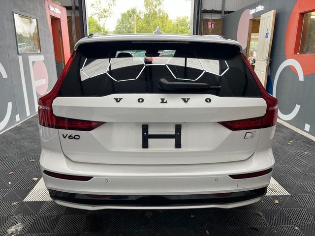 Image for 2023 Volvo V60 2023 VOLVO V60 T6 PLUG-IN 2.0 AUTOMATIC / CRUISE CONTROL / PARKING CAMERA / ELECTRIC MEMORY & HEATED SEATS / HEATED STEERING WHEEL / APPLE CARPLAY / PANORAMIC SUNROOF AND MORE